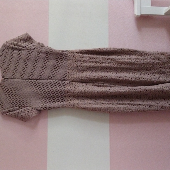 New York and Company Taupe Mixed Lace Sheath Dress - Picture 5 of 7